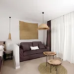 Eques Petit Resort