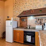 Yourhouse Ermita Villa