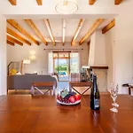 Villa Guillona By Sealand Villas