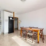 Yourhouse Sol I Mar 2 Beach Apartment