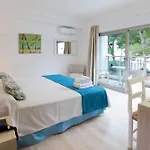 Petit Garden Hotel By Flacalco