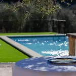 Yourhouse Son Tey Villa