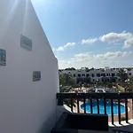 Schoenes Reihenhaus Mit Pool
