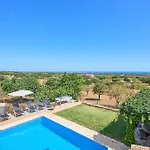 Finca Garrovers De Shorta