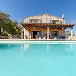 Yourhouse Es Fiters