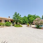 Yourhouse Can Rafelino