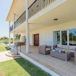 Villa Quiros 2