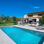 Villa Antonia By Vintage Travel