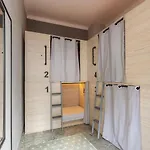 El Josemari Youth Hostel - Albergue Juvenil