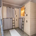 El Josemari Youth Hostel - Albergue Juvenil