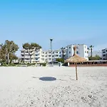 Sand Beach Apartments
