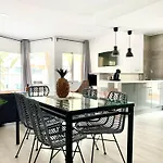 Apartamentos Las Palmeras