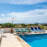 Villa Piedra