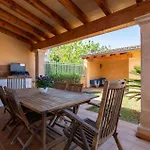 Stunning home in Port d\'Alcúdia with WiFi&4 Bedrooms