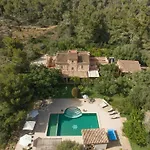 Villa De Lujo Con Gran Piscina Y Campo De Golf Cerca