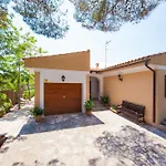 Casa Paseo Platon, Very Close To The Beach, With Pool And Garden