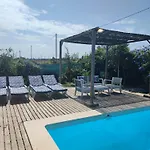 Els Tarongers Perfect For Families Or Friends