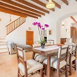 Ferienhaus Mit Privatpool Fuer 6 Personen Ca 300 Qm In Son Negre, Mallorca Suedostkueste Von Mallorca