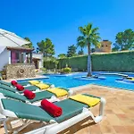 Villa Pinos by Villa Plus