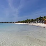 Apartment Just 150 M From The Alcudia Beach