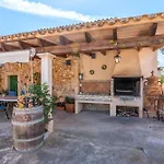 Yourhouse Can Tries Villa