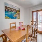 Seafront Apartment, 200M From Beach