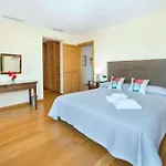 Marquesa By Vintage Travel