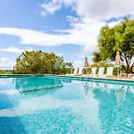 Villa Bandris By Slow Villas