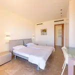 Modern Holiday Home With Pool