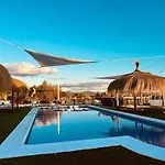 Villa Sunset Boulevard Lujoo