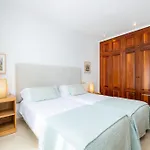 Villa Copinya Blanca