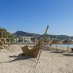 Villa Marvelo