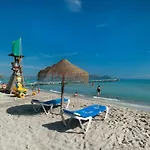 Apartment, 200M From Alcudia Beach