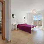 Villa Marisa II