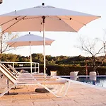 Es Blau Hotel