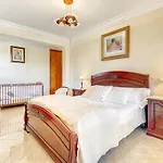 VILLA CHABELA en Bahía Grande Zona Residencial