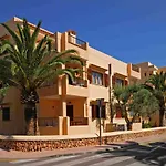 Apartamentos Sol Naixent