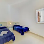 Beach Villa Pins By Sealand Villas