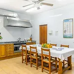 Historic House In Mallorca Up To 12 Guests