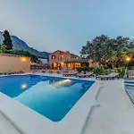 Villa La Font Canaves