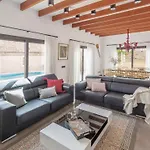 Pool House Marineta