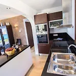 Villa Peru