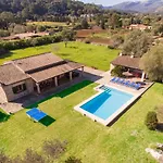 Villa Les Figueres By homevillas360