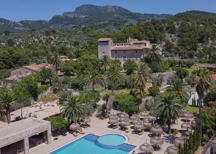 Hotel Es Port