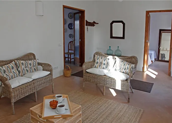 Casa Mediterranea en pueblo de mar