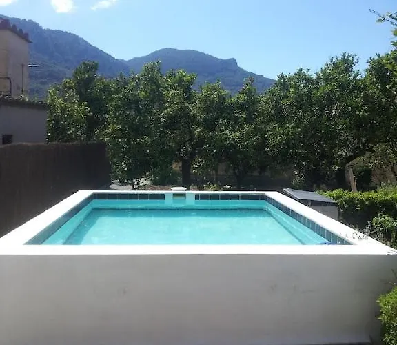 Calm House
