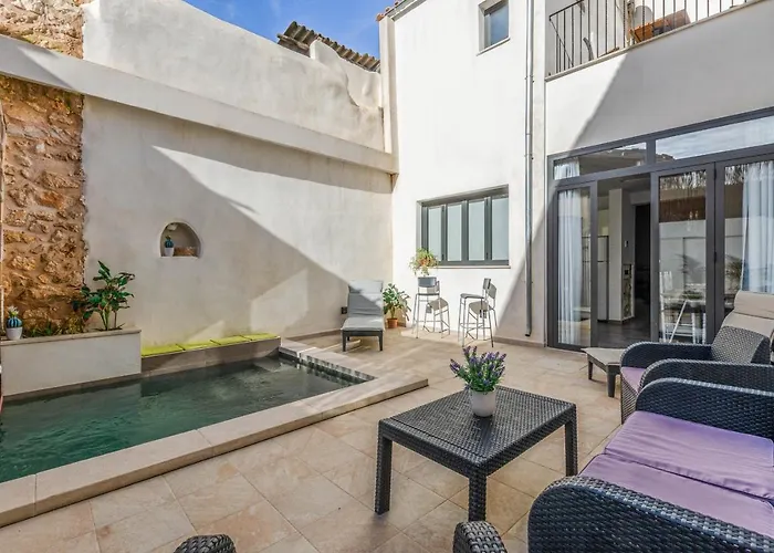 Yourhouse Can Jordi, Air Conditioned Holiday House With Private Pool