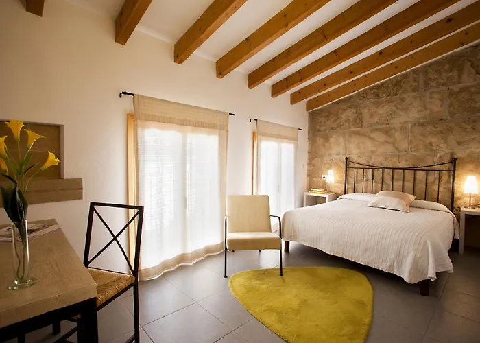 L\'Host Boutique Rooms