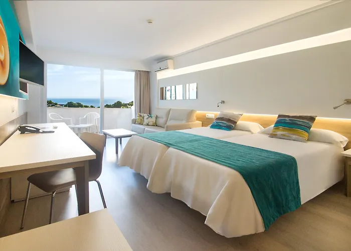 Globales Panama - Adults Only