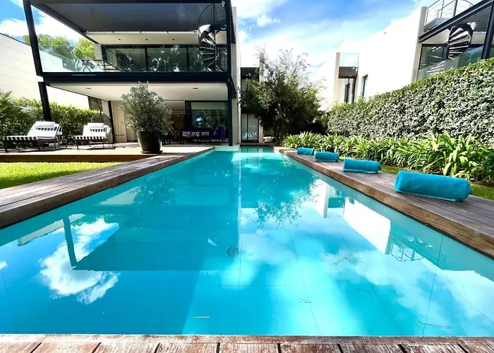 Luxury villa con piscina,primera línea de playa